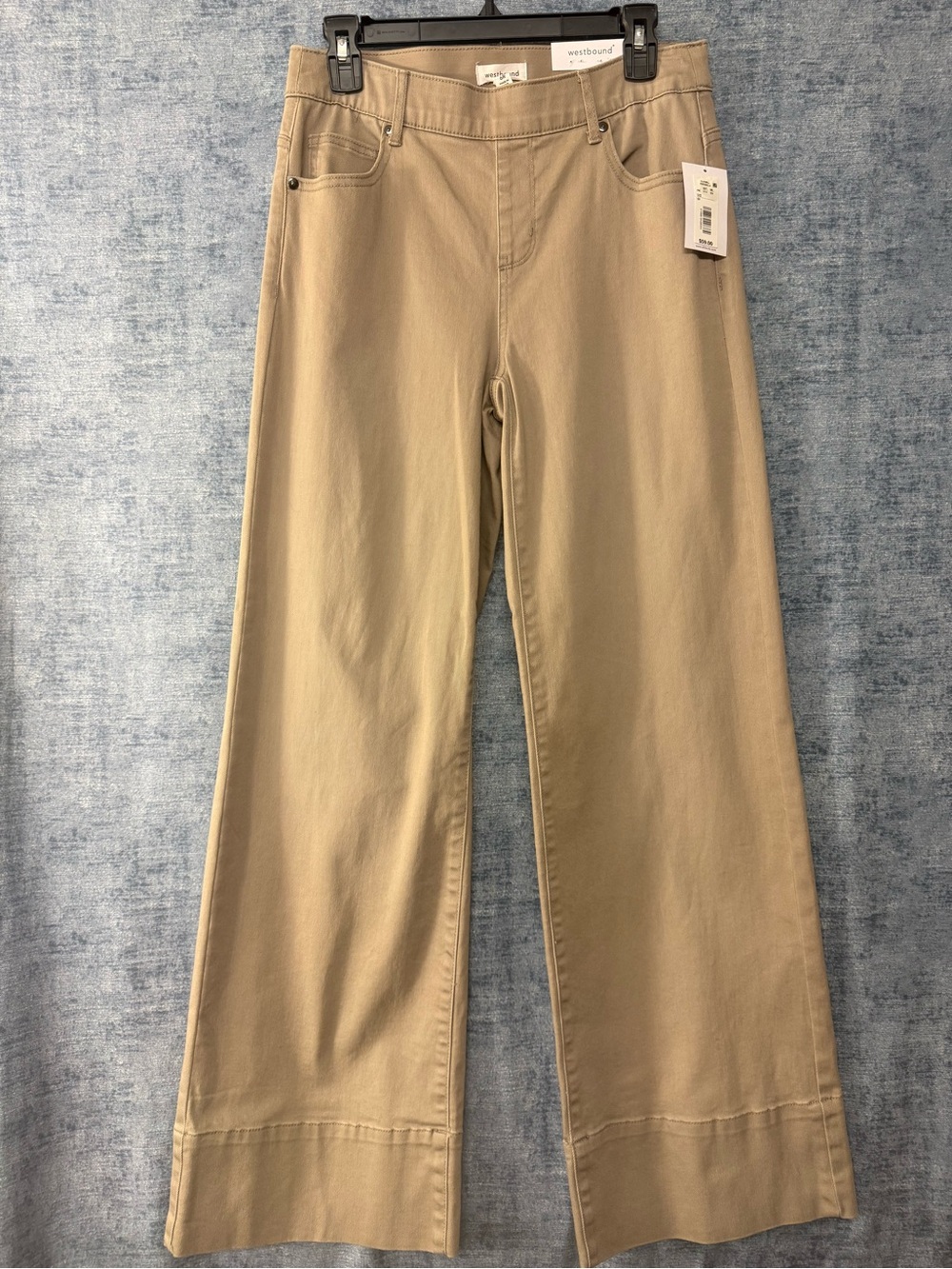 Women’s Wide Leg Pants. Size 6